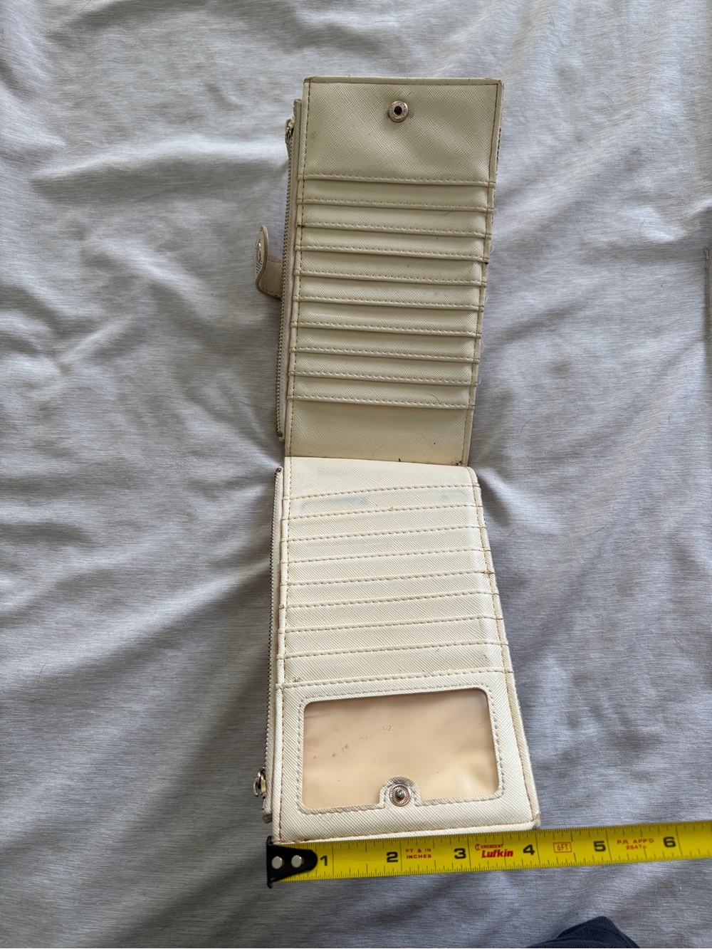 Wallet - Picture 2 of 8